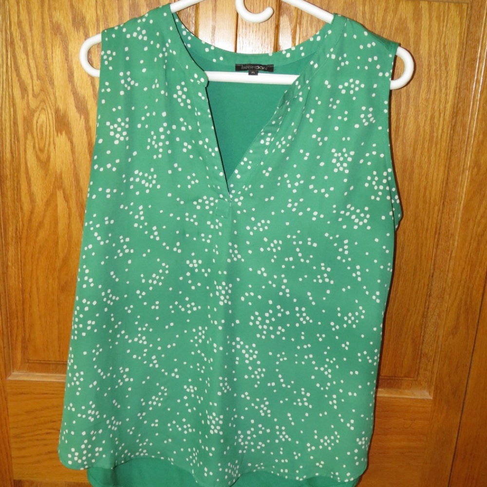 Papermoon Green V-Neck Blouse with White Floral Print